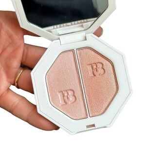 Fenty Beauty Killawatt Freestyle Highlighter Girl Next Door/ Chic Phreak